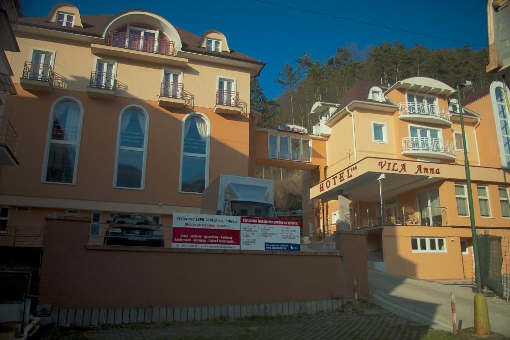 Hotel Vila Anna Тренчианске-Теплице Экстерьер фото